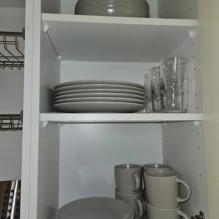 With Lakeview In إيسلمي