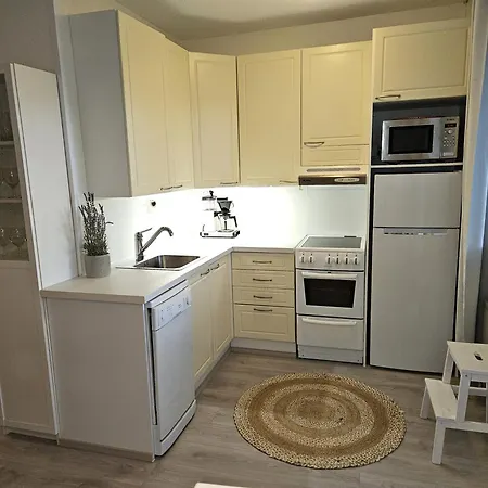 Apartment With Lakeview In